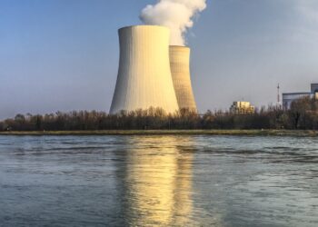 Romania shuts its only nuclear plant as heat causes huge drop in Danube River level