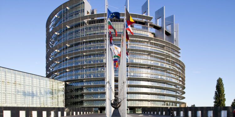 Members of the European Parliament Will Not Have to Cut Their Holidays Short, as There Will Be No Extraordinary Session This Summer