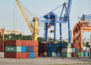 Canada Strikes Back: Retaliatory Tariffs Imposed on Some U.S. Imports