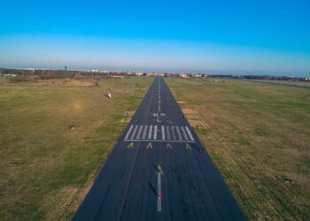 Ursula von der Leyen’s firm message for the Kremlin, after the Russian hybrid attack on the airport in Leipzig