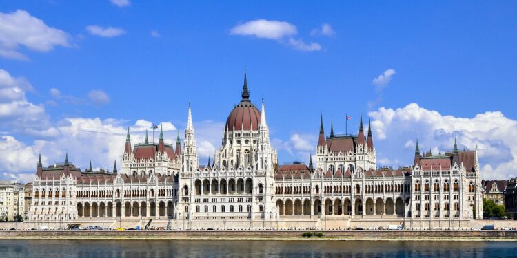 Hungary’s new government vetoes EU accession talks for Ukraine for third time