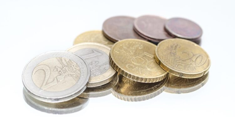 EU countries agree to unblock further €6.6bn funds for Ukraine