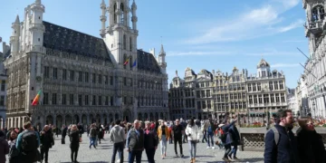 WhatsApp messages prove that Didier Reynders, a former commissioner, was involved in a cover-up of an intelligence case
